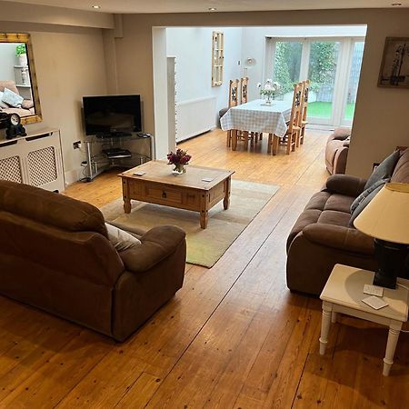 Large 2-Bed House Derbyshire Off Chatsworth Rd Честерфілд Екстер'єр фото